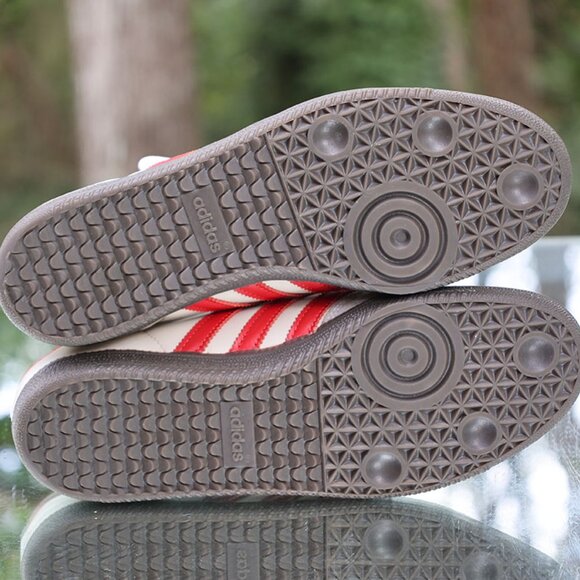 adidas gazelle silver green womens Adidas Samba Classic OG White Scarlet Granite